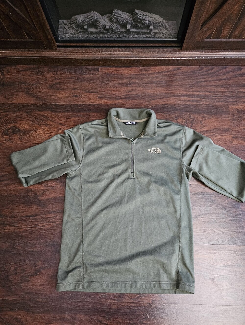 North Face Men's Green 1/4 Zip Fleece